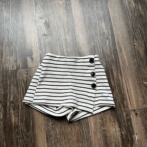 Zara baby girl cream skort with blue stripes